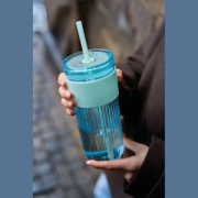 Pohár na pitie so slamkou, 660 ml - M-Collection