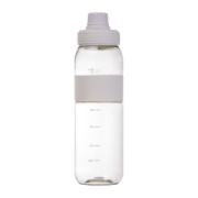 Tritan fľaša so silikónovým gripom, 750 ml - M-Collection