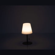 Malá vonkajšia lampa s meniacou sa farbou - M-Collection