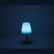 Malá vonkajšia lampa s meniacou sa farbou - M-Collection