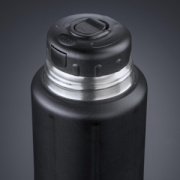 Scandic Set III: vákuová termoska 750 ml a automatický dáždnik