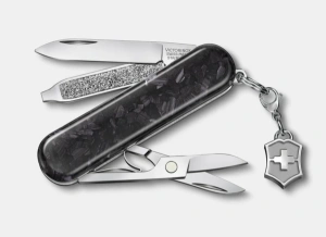 Victorinox Classic SD Brilantný karbón