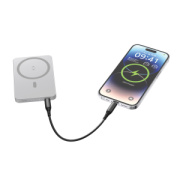 Urban Vitamin Marin 5000 mAh magnet. 15 W bezd. powerbanka - Urban Vitamin