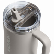 Stanley Quencher® ProTour 1180 ml – recyklovaný nerezový termo-pohár so slamkou - Stanley 1913®