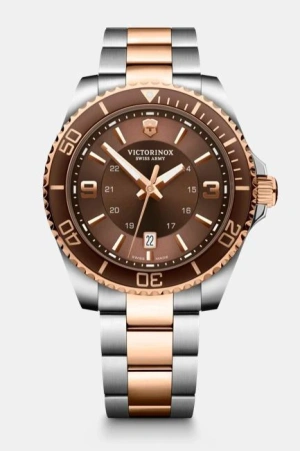 Victorinox Maverick Hodinky 43 mm - strieborná