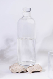 Agua sklenená karafa