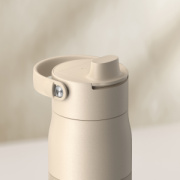 BRITA LARQ Essential fľaša, 1000 ml - BRITA